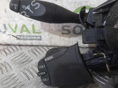 Steering column stalk FORD FIESTA V (JH_, JD_) 1.4 TDCi | BP21777777I23 