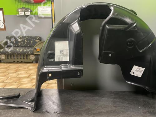 Wheel arch PEUGEOT 308 I (4A_, 4C_) 1.6 HDi | BP28416286C56 
