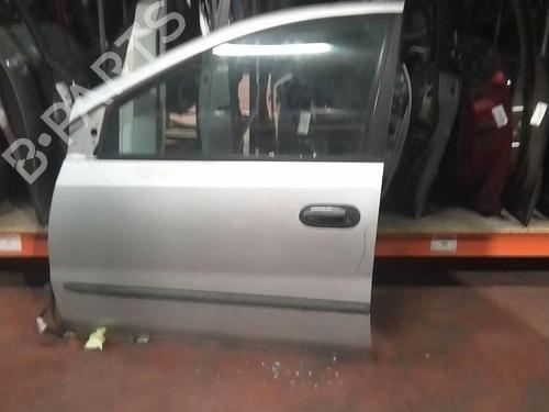 Used Left front door NISSAN ALMERA TINO (V10) 2.2 dCi (112 hp) 21999754