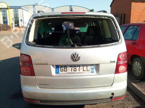 Left headlight VW TOURAN (1T1, 1T2) 1.9 TDI | BP22004824C28 