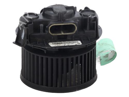 Used Heater blower motor RENAULT CLIO III (BR0/1, CR0/1) 1.2 16V Hi-Flex (BR1U, CR1U) (75 hp) 25407717