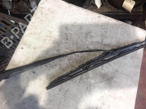 Used Front windshield wiper arm Front windshield wiper arm 21558001 21558001