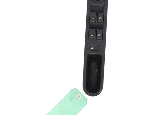 Interrupteur de vitre avant gauche RENAULT ESPACE IV (JK0/1_) 2.2 dCi (JK0H) | BP29896736I27