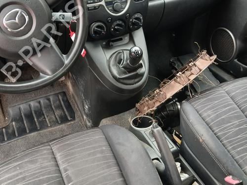 Left headlight MAZDA 2 (DE_, DH_) 1.4 MZR-CD | BP31983817C28 - Image 5