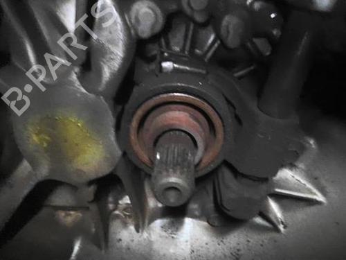 Used Gearbox Gearbox TOYOTA YARIS (_P13_) 1.0 (KSP130_, KSP130) (69 hp) 29840579 29840579