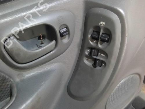 Used Left front door Left front door CHRYSLER VOYAGER IV (RG, RS) 2.5 CRD (141 hp) 20362400 20362400