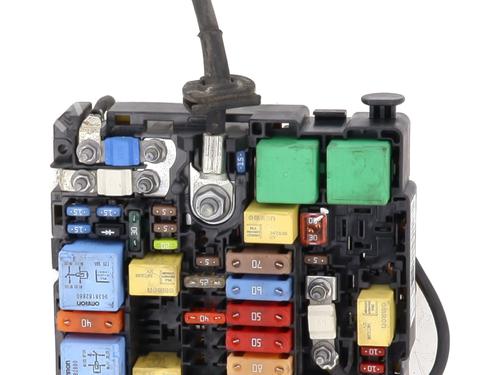 Used Fuse box PEUGEOT 308 II (LB_, LP_, LW_, LH_, L3_) 1.6 HDi / BlueHDi 115 (115 hp) 27286563
