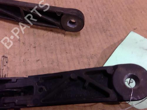 front-windshield-wiper-arm-alfa-romeo-147-937_-2000-2001-2002-2003-2004-2005-2006-2007-2008-2009-2010-26183556 main image