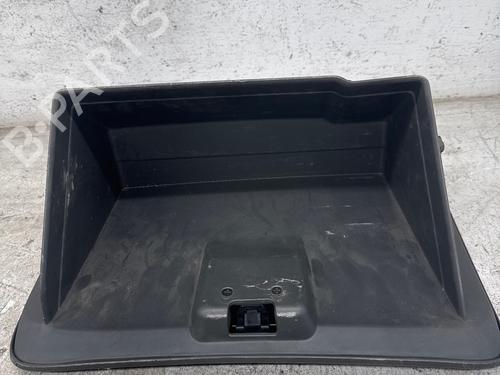 Used Glove box Glove box 37635851 37635851