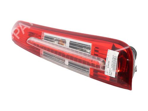 right-taillight-ford-c-max-dm2-2007-2008-2009-2010-34172766 main image