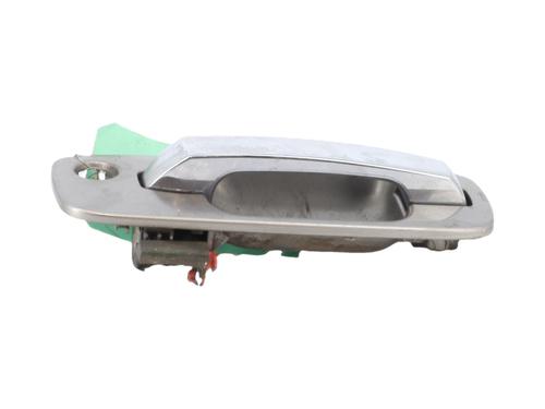 Used Front left exterior door handle Front left exterior door handle 37164408 37164408