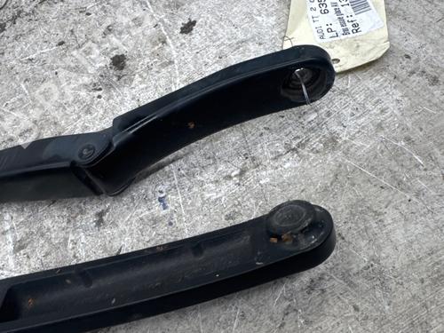 front-windshield-wiper-arm-audi-tt-8j3-2006-2007-2008-2009-2010-2011-2012-2013-2014-2015-40289649 main image