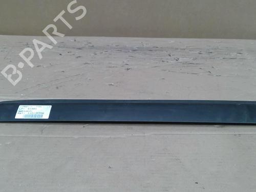 Dørlist CITROËN C4 I (LC_) 1.6 HDi (109 hp) 30484706