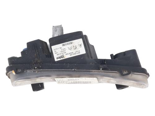 right-daytime-light-citroen-ds3-sa_-2009-2010-2011-2012-2013-2014-2015-2016-32098804 main image