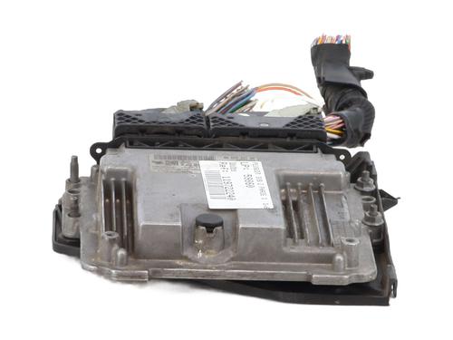 Used Control unit PEUGEOT 308 II (LB_, LP_, LW_, LH_, L3_) 1.6 BlueHDi 120 (120 hp) 31878767