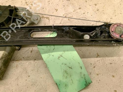 Used Rear left window mechanism Rear left window mechanism BMW 1 (E87) 118 d (122 hp) 33850261 33850261