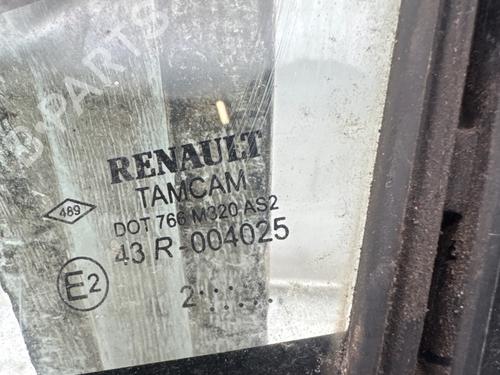front-left-quarter-glass-renault-clio-iv-bh_-2012-2013-2014-2015-2016-2017-2018-2019-2020-2021-40223016 main image