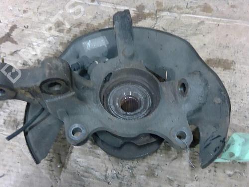 Used Right front steering knuckle TOYOTA COROLLA Verso (_E12_) 2.0 D-4D (CDE120_, CDE120R) (90 hp) 30910209