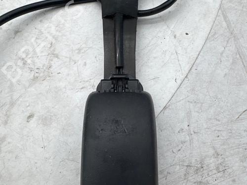 Used Seat buckle Seat buckle 37085820 37085820