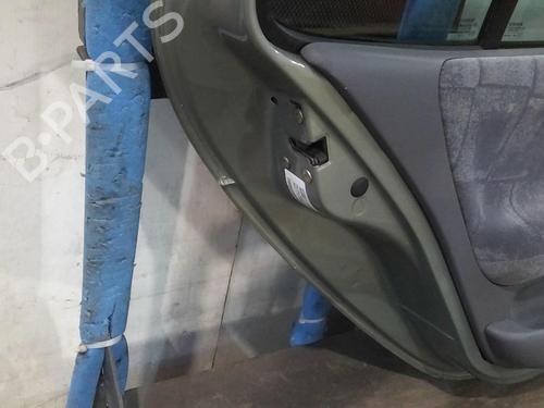 Puerta trasera izquierda RENAULT MEGANE I (BA0/1_) 1.6 16V (BA04, BA0B, BA11, BA1J, BA16, BA19, BA1K, BA1V,... (107 hp) 20365470