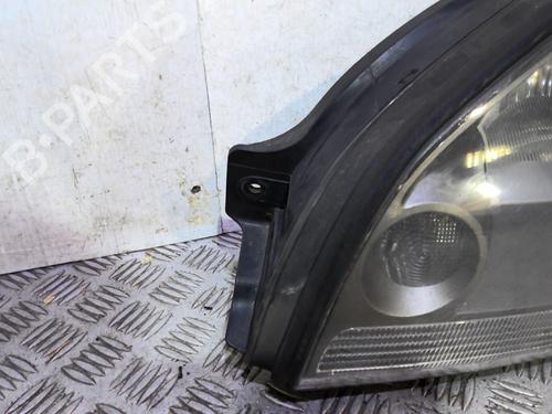 Left headlight HYUNDAI TUCSON (JM) 2.0 CRDi All-wheel Drive | BP20350524C28 