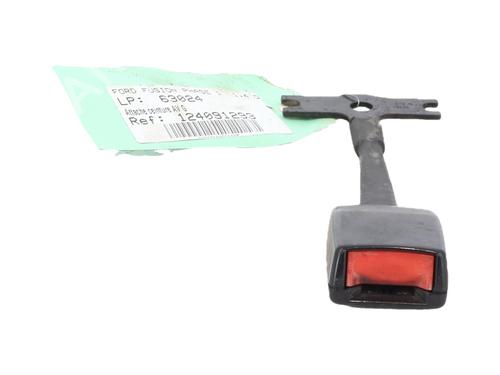 Sikkerhedssele-spænde Sikkerhedssele-spænde FORD FUSION (JU_) 1.4 TDCi (68 hp) 33945658 33945658