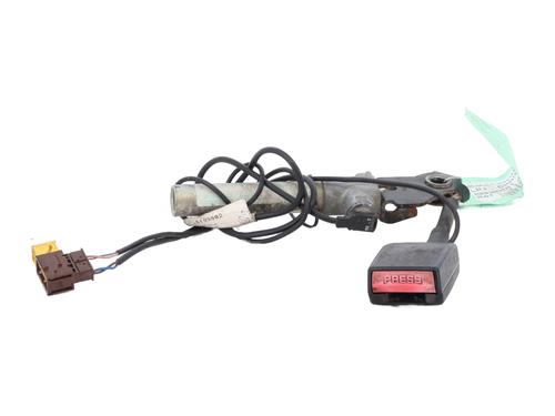 Used Seat buckle RENAULT MASTER II Van (FD) 2.5 dCi (FD02) (101 hp) 30116321