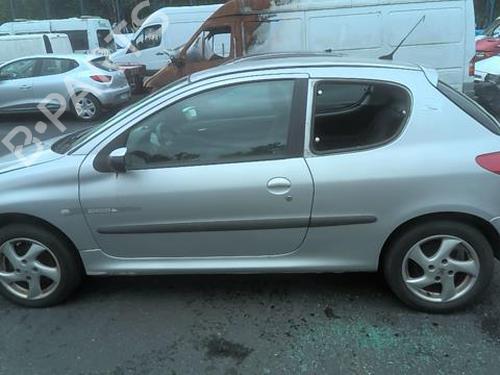 Right taillight PEUGEOT 206 Hatchback (2A/C) 1.6 16V | BP22005336C35 