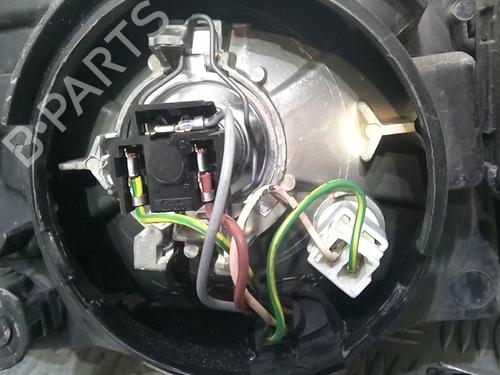 Left headlight PEUGEOT 106 II (1A_, 1C_) 1.1 i | BP20366696C28 