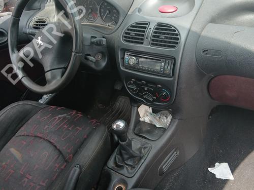 Left taillight PEUGEOT 206 Hatchback (2A/C) 2.0 HDI 90 | BP31347210C34 