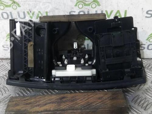 Used Climate control Climate control 21816930 21816930