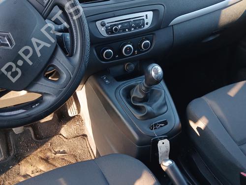 Front left panel RENAULT SCÉNIC III (JZ0/1_) 1.5 dCi | BP33004612C58  - Image 6