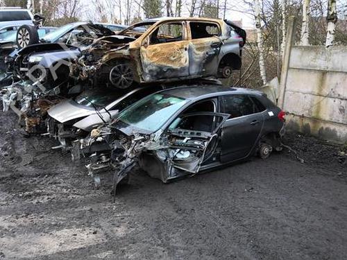 Right front fenders CITROËN C4 II (NC_) 1.6 HDi 115 | BP31795421C42 