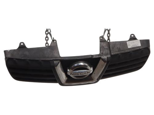 Used Grille NISSAN QASHQAI I (J10, NJ10) 1.6 (114 hp) 32098856