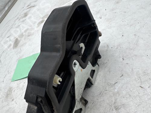 Used Rear left lock Rear left lock BMW 1 (F20) 118 d (150 hp) 35902687 35902687