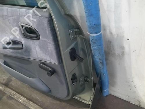 Porta trás esquerda Porta trás esquerda RENAULT MEGANE I (BA0/1_) 1.6 16V (BA04, BA0B, BA11, BA1J, BA16, BA19, BA1K, BA1V,... (107 hp) 20365470 20365470