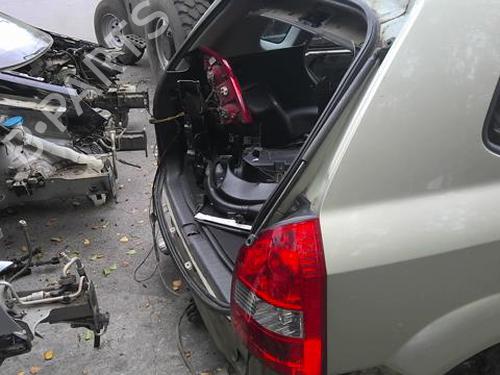 Front right panel HYUNDAI TUCSON (JM) 2.0 CRDi | BP28528193C59  - Image 24