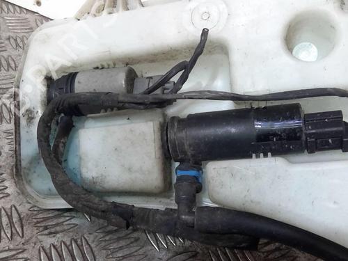 Sprinklertank BMW 3 Coupe (E92) 335 xi (306 hp) 20352382