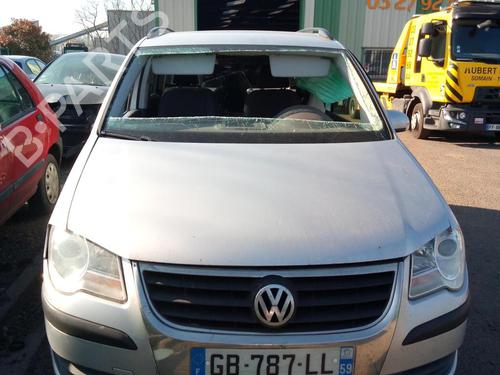 Left headlight VW TOURAN (1T1, 1T2) 1.9 TDI | BP22004824C28 