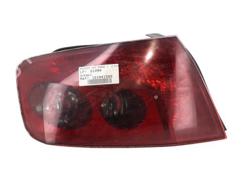 Used Left taillight PEUGEOT 407 (6D_) 2.0 HDi 135 (6DRHRH, 6DRHRE, 6DRHRG, 6DRHRJ) (136 hp) 32307067