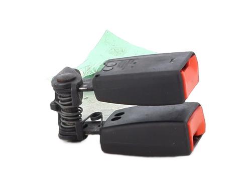 Sikkerhetsbelte-spenne FORD FOCUS II Saloon (DB_, FCH, DH) 1.8 TDCi (115 hp) 30571305