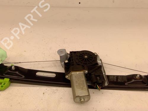 Rudehejsemekanisme venstre bagtil Rudehejsemekanisme venstre bagtil BMW 1 (F20) [2011-2019] 33803757 33803757