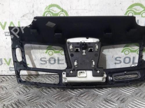 Used Climate control Climate control 21816728 21816728