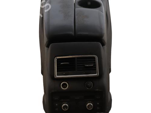 Used Middle console Middle console AUDI Q7 (4LB) 3.0 TDI quattro (233 hp) 27620772 27620772