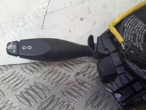 Used Steering column stalk Steering column stalk FORD MONDEO III Turnier (BWY) 2.0 16V TDDi / TDCi (115 hp) 21777839 21777839
