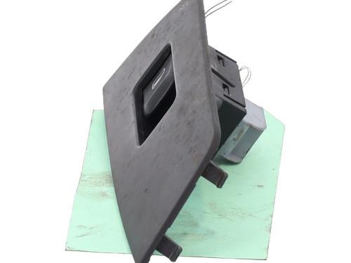 Right front window switch AUDI A1 (8X1, 8XK) 1.6 TDI | BP29744541I26 