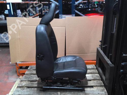 Left front seat VOLVO V70 III (135) D5 | BP30322958C15 