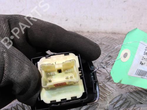 Used Left front window switch Left front window switch DACIA SANDERO II TCe 90 (B8M1, B8MA, B8AC) (90 hp) 20365576 20365576