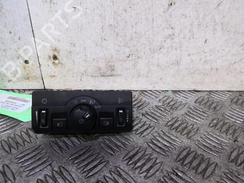 Used Headlight switch Headlight switch LAND ROVER FREELANDER 2 (L359) 2.2 TD4 4x4 (160 hp) 21817763 21817763
