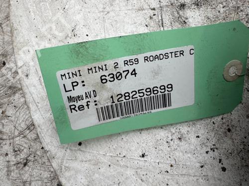 Right front steering knuckle MINI MINI Roadster (R59) Cooper | BP37743216M26 - Image 2